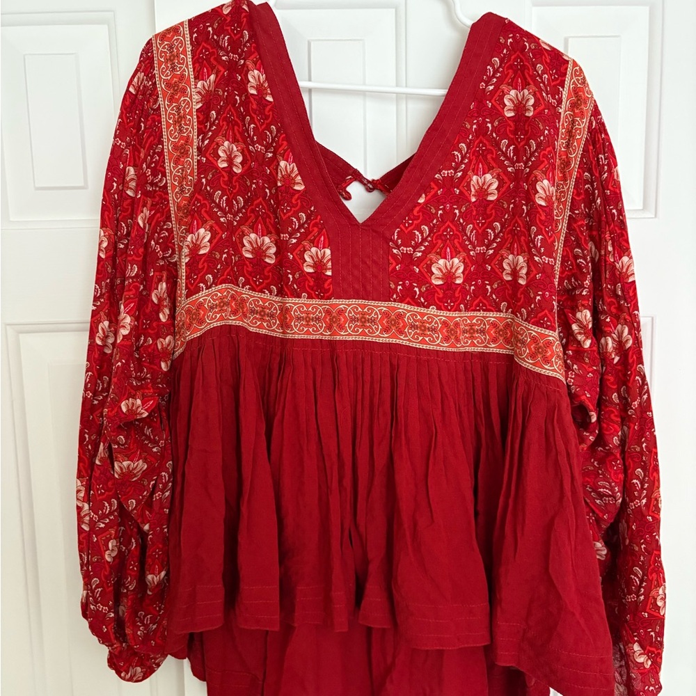 Spell & The Gypsy Top